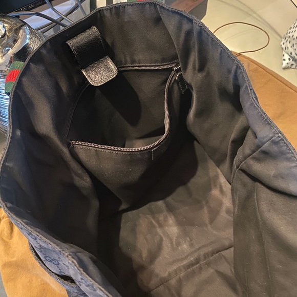 ***SOLD***Vintage Gucci Tote - Picture 7 of 7